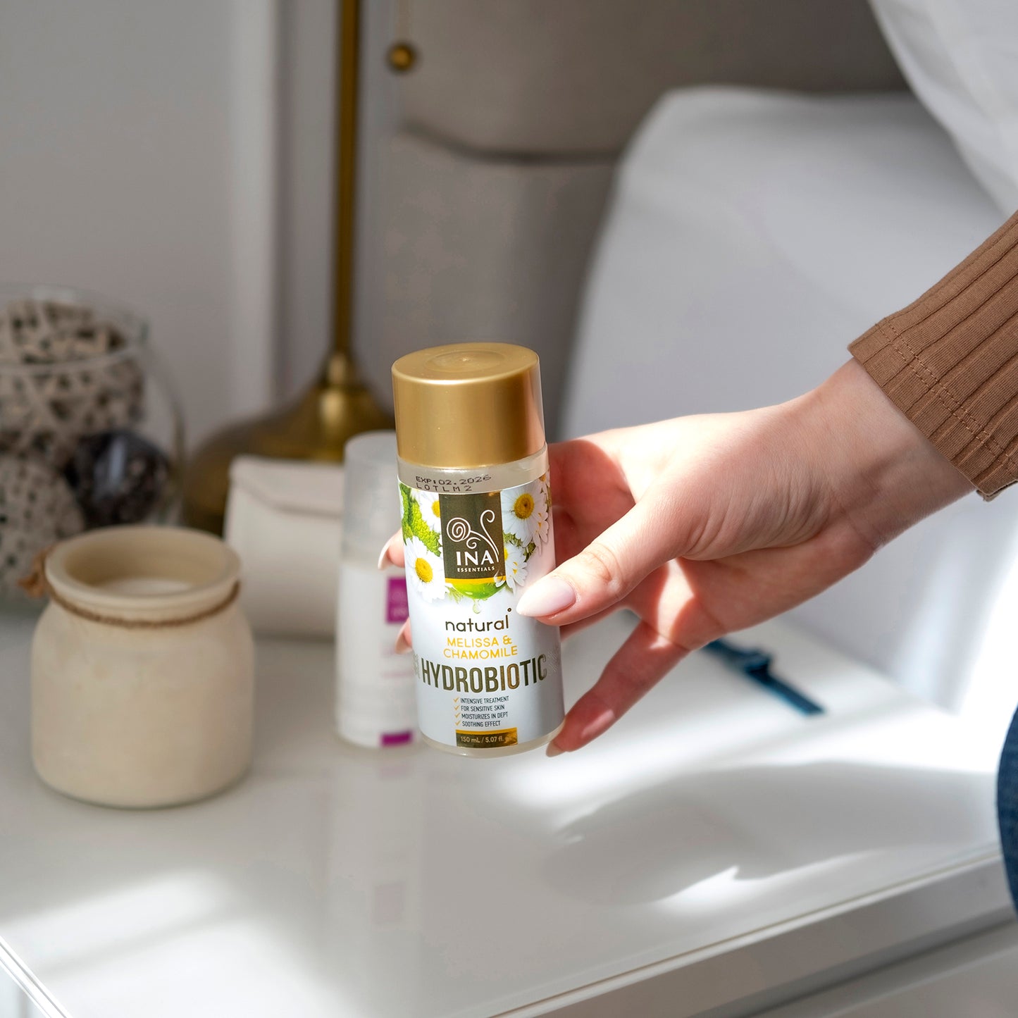 Hydrobiotic - Rumianek, Melisa & Aloes - intensywna pielęgnacja łagodząca dla skóry Wrażliwej