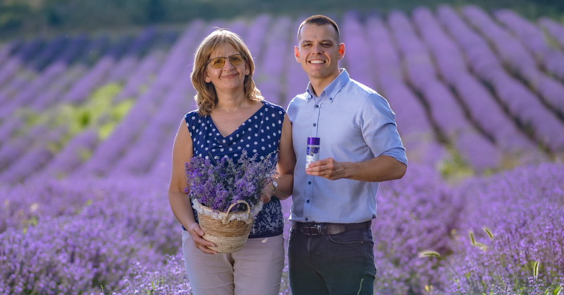 Trądzik młodzieńczy: jak pozbyć się pryszczy dzięki bio Wodzie Lawendowej